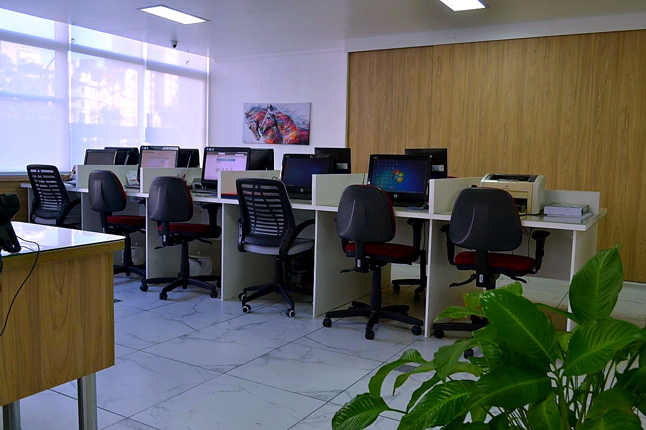 Estações de trabalho SAS Contábil